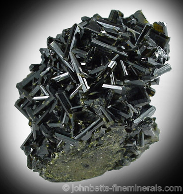 Highly Lustrous Epidote Cluster