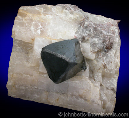 Octahedral Frankinte in Calcite from Franklin District, Sussex County
