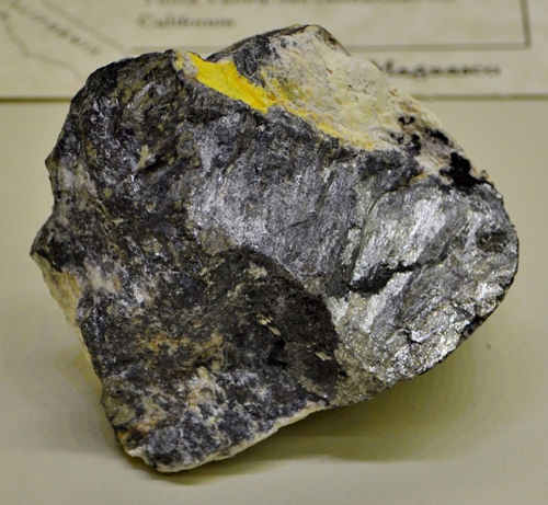 Antimony, Cervantite and Stibiconite from Tom Moore Creek, Erskine Creek, Kern Co., California