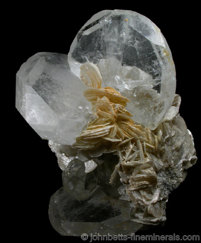 Goshenite with Muscovite from Xuebaoding Mountain near Pingwu, Sichuan Province, China