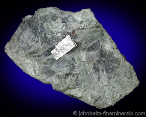 Cubic Cobaltite in Actinolite Matrix from Agnew Lake Mine, Espanola, Ontario, Canada