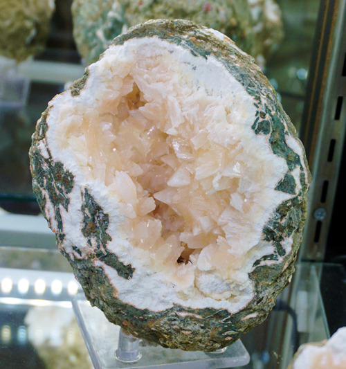 Heulandite Crystals in Geode from Rat's Nest Claim, Custer Co., Idaho