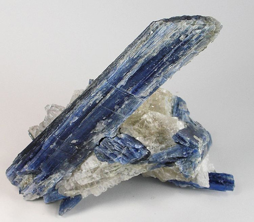 Huge Kyanite Crystal on Quartz from Barra de Salinas, Coronel Murta, Jequitinhonha Valley, Minas Gerais, Southeast Region, Brazil