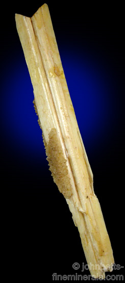 Elongated Laumontite Fishtail Twin from Pine Creek Mine, 18 miles west of Bishop, Inyo County, California