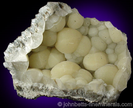 Globular Pectolite Pocket from Millington Quarry, Bernards Township, Somerset County, New Jersey