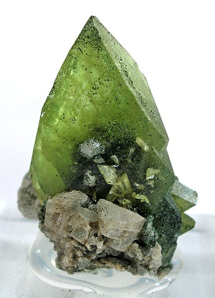 Pointed Green Titanite Crystal from Haramosh Mts., Skardu District, Baltistan, Northern Areas, Pakistan